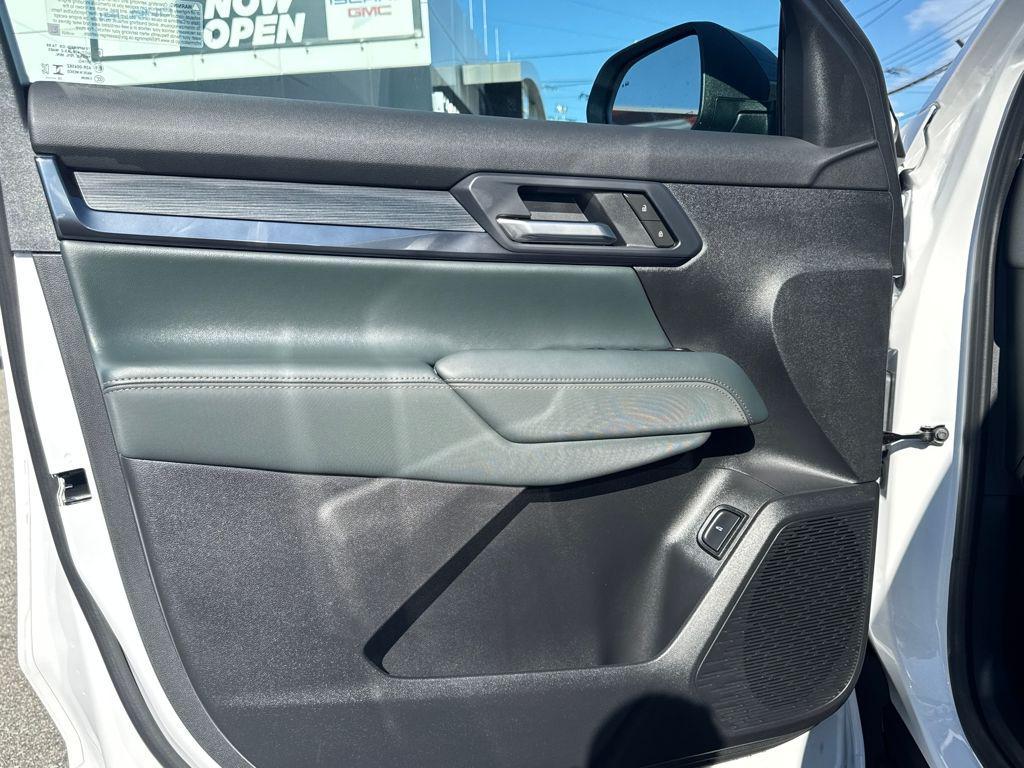 new 2026 GMC Terrain car, priced at $39,995