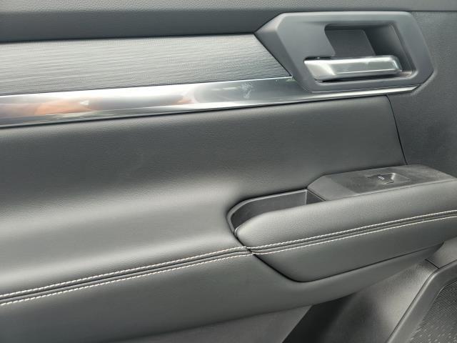 new 2025 GMC Terrain car, priced at $34,480
