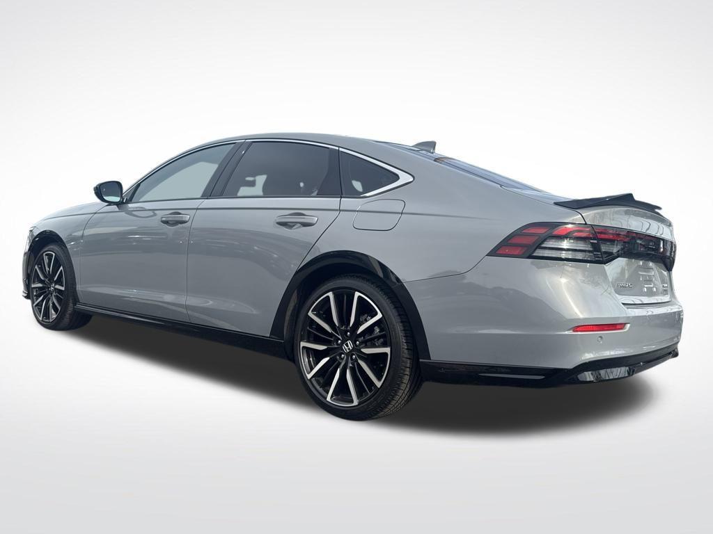 used 2024 Honda Accord Hybrid car, priced at $31,987