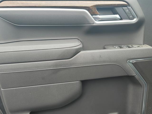 new 2025 GMC Sierra 1500 car, priced at $58,935
