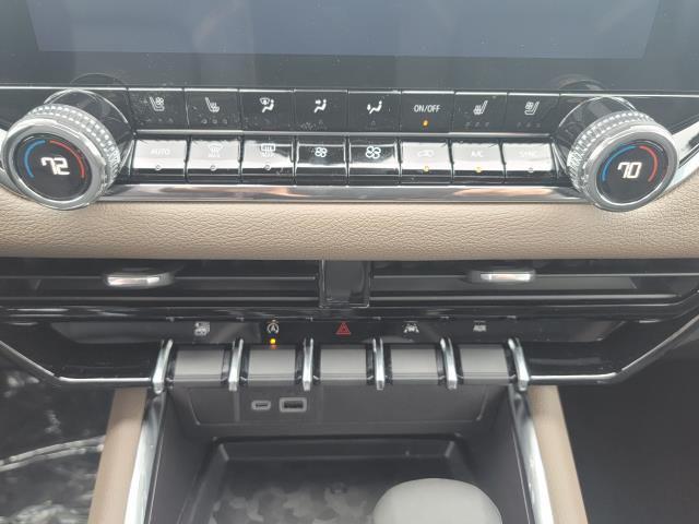 new 2025 GMC Canyon car, priced at $52,179