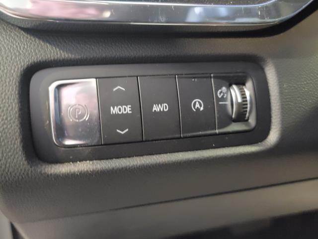 new 2025 GMC Acadia car, priced at $49,425