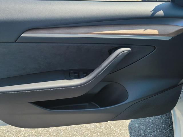 used 2021 Tesla Model 3 car, priced at $25,595