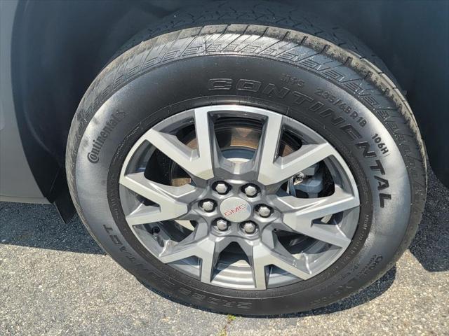 used 2022 GMC Acadia car, priced at $24,711
