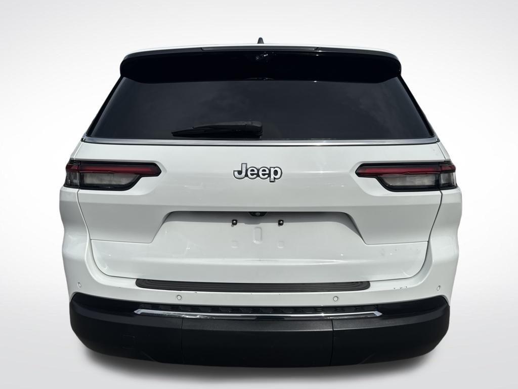 used 2022 Jeep Grand Cherokee L car, priced at $24,777