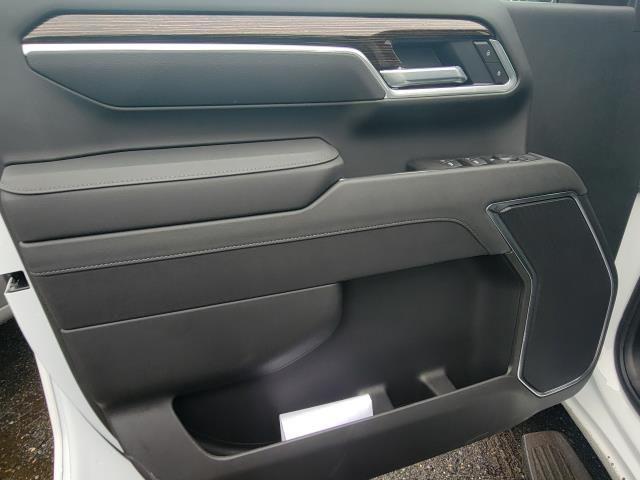 new 2025 GMC Sierra 2500 car, priced at $72,615
