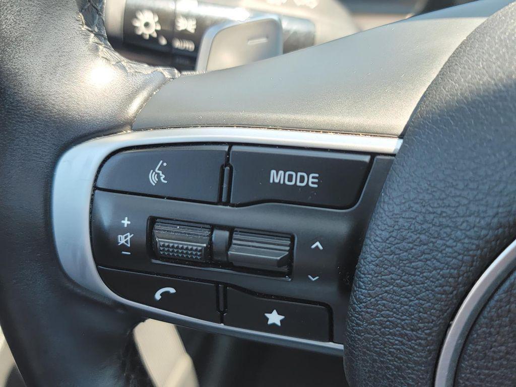 used 2023 Kia Sportage Hybrid car, priced at $27,267
