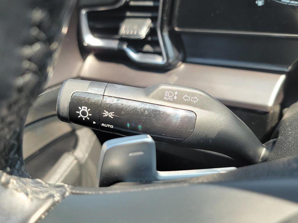 used 2023 Kia Sportage Hybrid car, priced at $27,267
