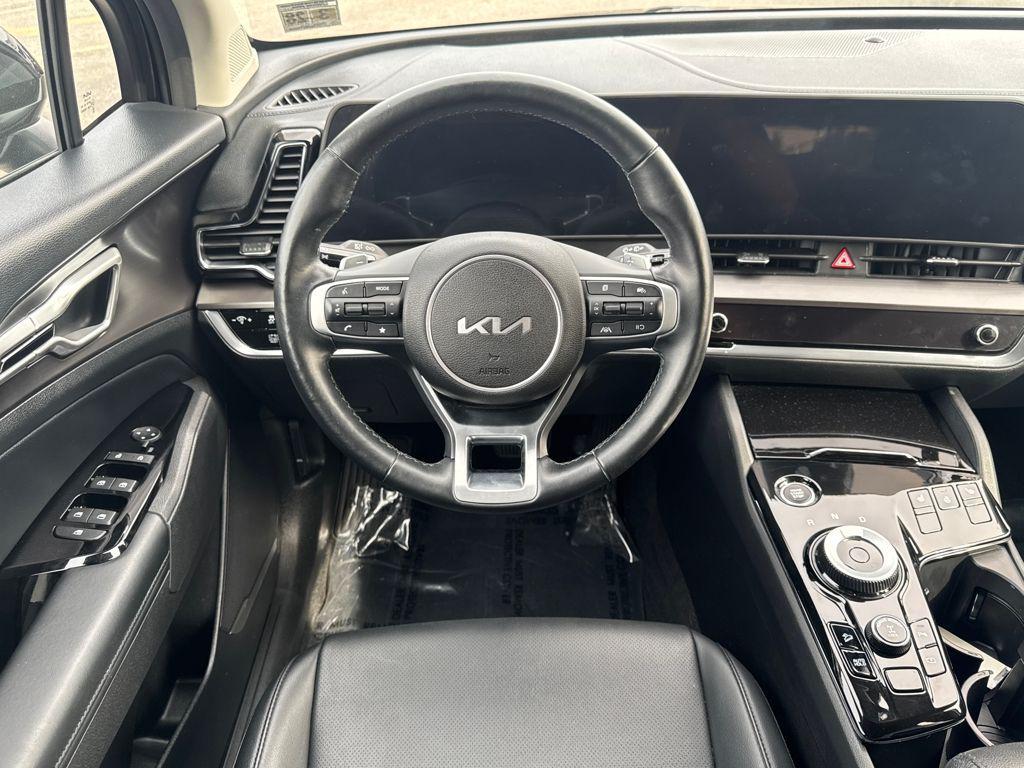 used 2023 Kia Sportage Hybrid car, priced at $25,999