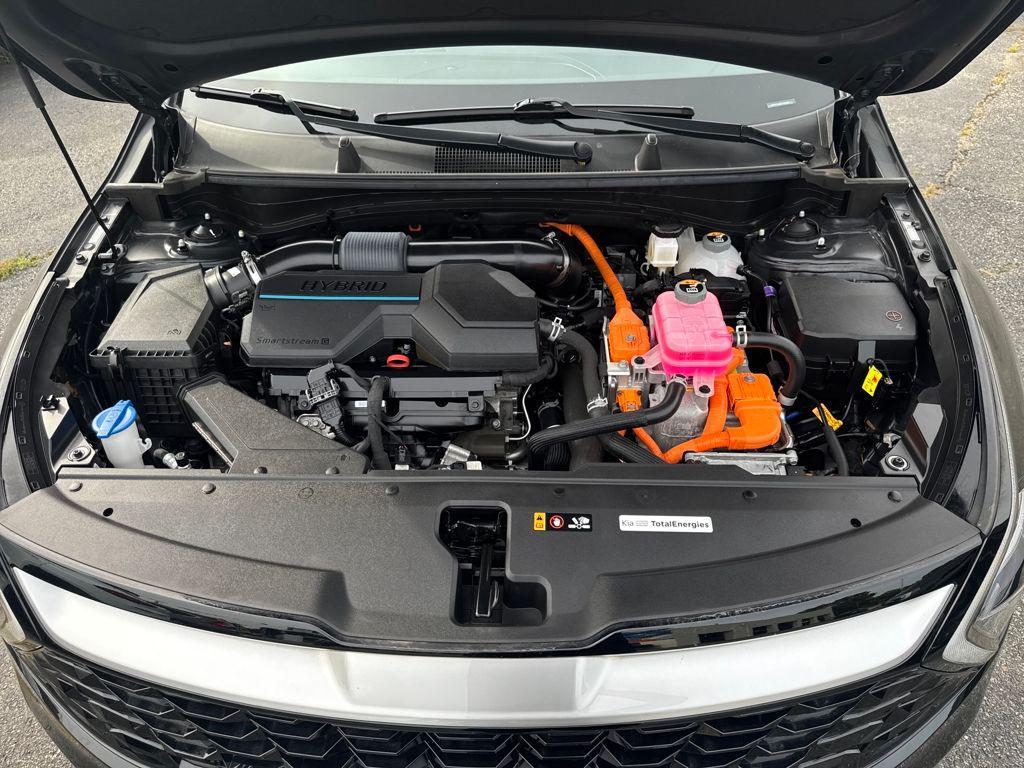 used 2023 Kia Sportage Hybrid car, priced at $25,999