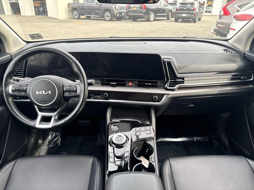 used 2023 Kia Sportage Hybrid car, priced at $25,999
