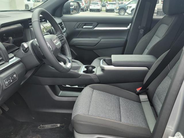 new 2025 GMC Terrain car, priced at $34,684