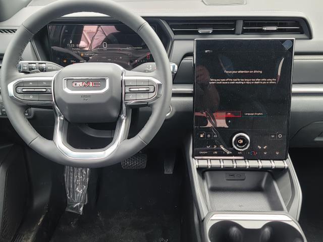 new 2025 GMC Terrain car, priced at $34,684