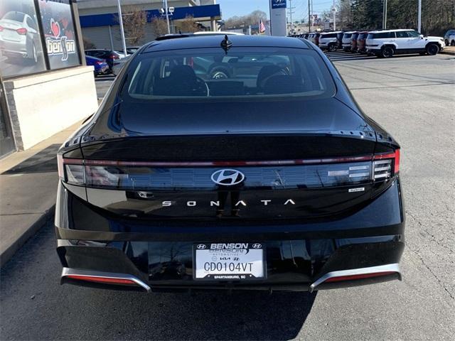 used 2024 Hyundai Sonata Hybrid car, priced at $26,450