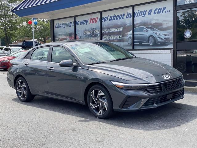 new 2024 Hyundai Elantra car, priced at $23,260