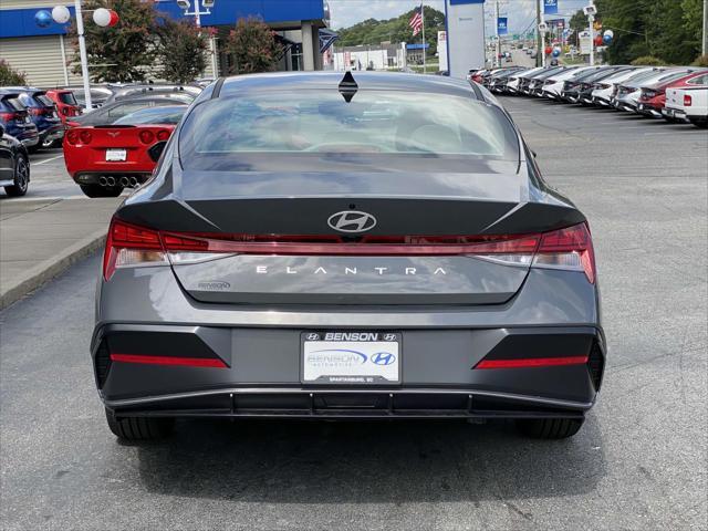 new 2024 Hyundai Elantra car, priced at $23,260