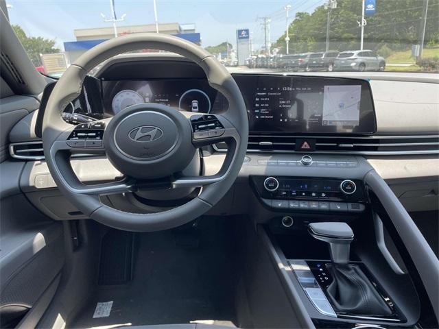 new 2025 Hyundai Elantra car, priced at $25,529