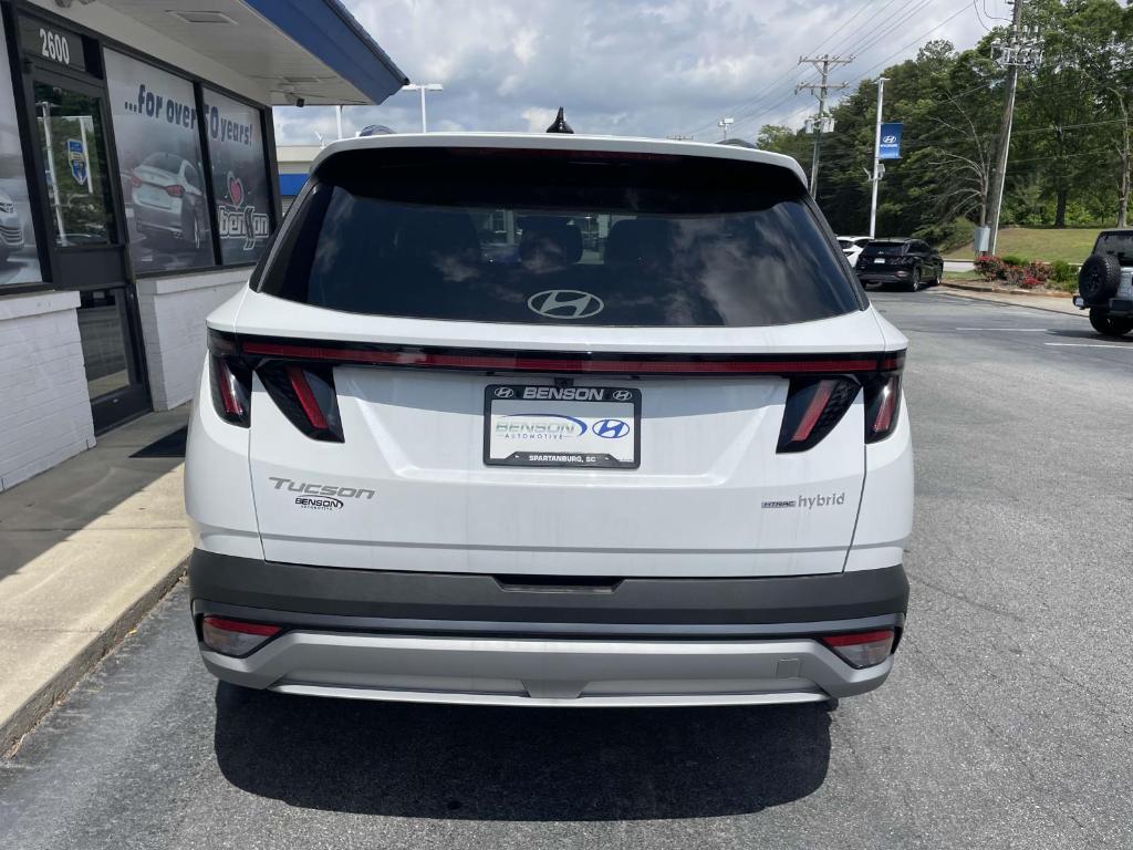 new 2025 Hyundai TUCSON Hybrid car, priced at $36,711