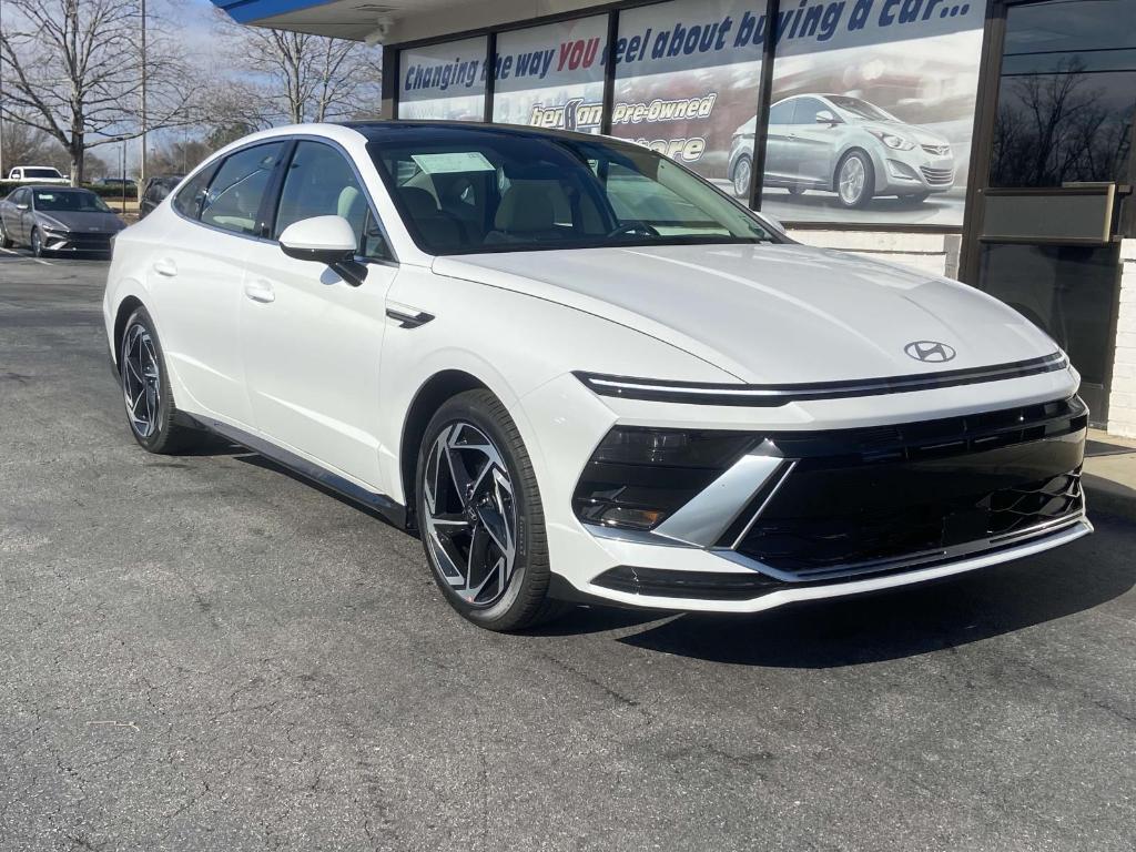 new 2025 Hyundai Sonata car, priced at $31,695