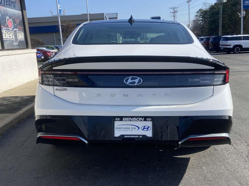 new 2025 Hyundai Sonata car, priced at $31,695