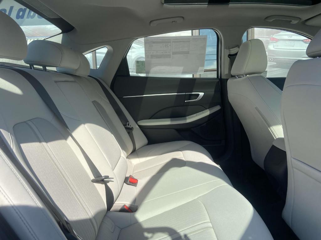 new 2025 Hyundai Sonata car, priced at $31,695