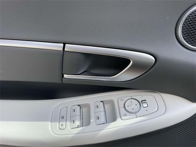 new 2025 Hyundai Sonata car, priced at $27,116