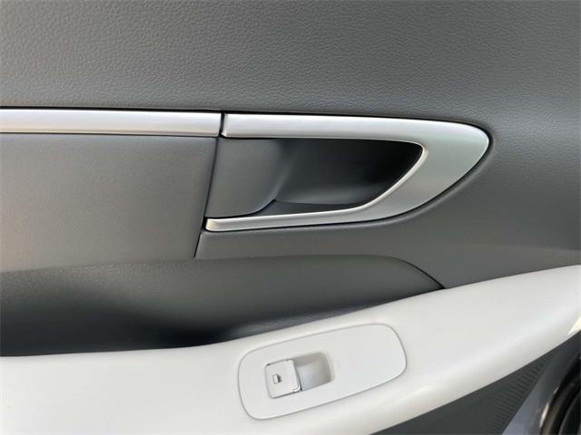 new 2025 Hyundai Sonata car, priced at $27,116