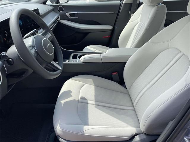 new 2025 Hyundai Sonata car, priced at $27,116