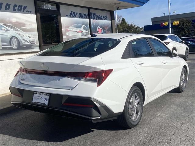 new 2025 Hyundai Elantra car, priced at $23,062