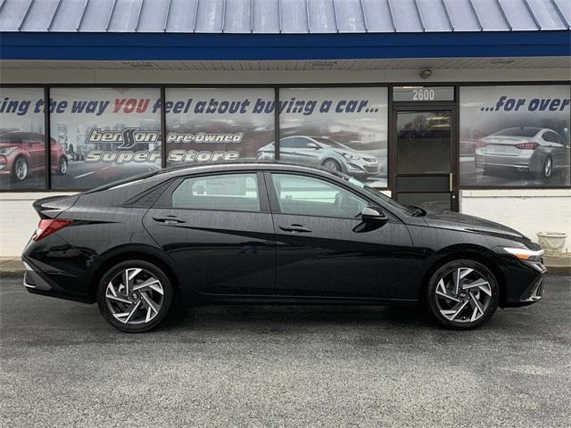 new 2025 Hyundai Elantra car, priced at $22,985