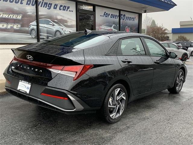 new 2025 Hyundai Elantra car, priced at $22,985