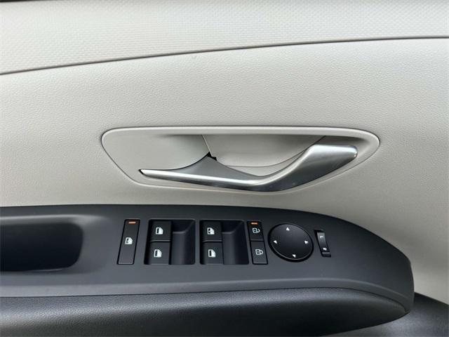 new 2025 Hyundai Tucson car, priced at $27,527