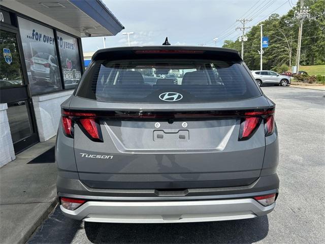 new 2025 Hyundai Tucson car, priced at $27,527