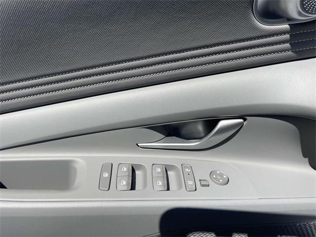 new 2025 Hyundai Elantra car, priced at $23,058