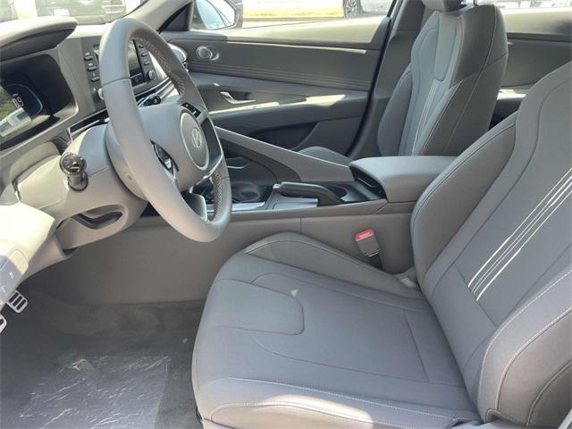 new 2025 Hyundai Elantra car, priced at $23,058