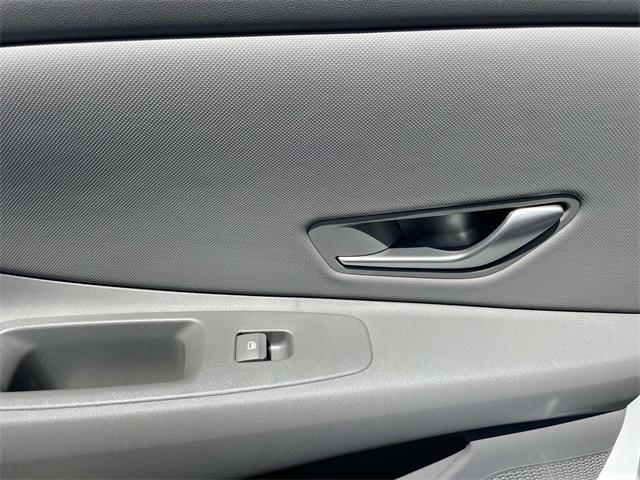 new 2025 Hyundai Elantra car, priced at $23,058