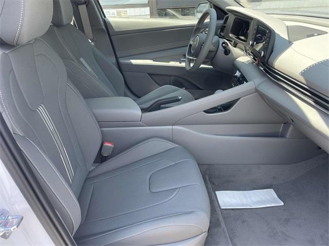 new 2025 Hyundai Elantra car, priced at $23,058