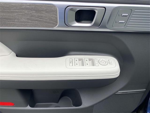 new 2025 Hyundai Santa Fe car, priced at $49,349