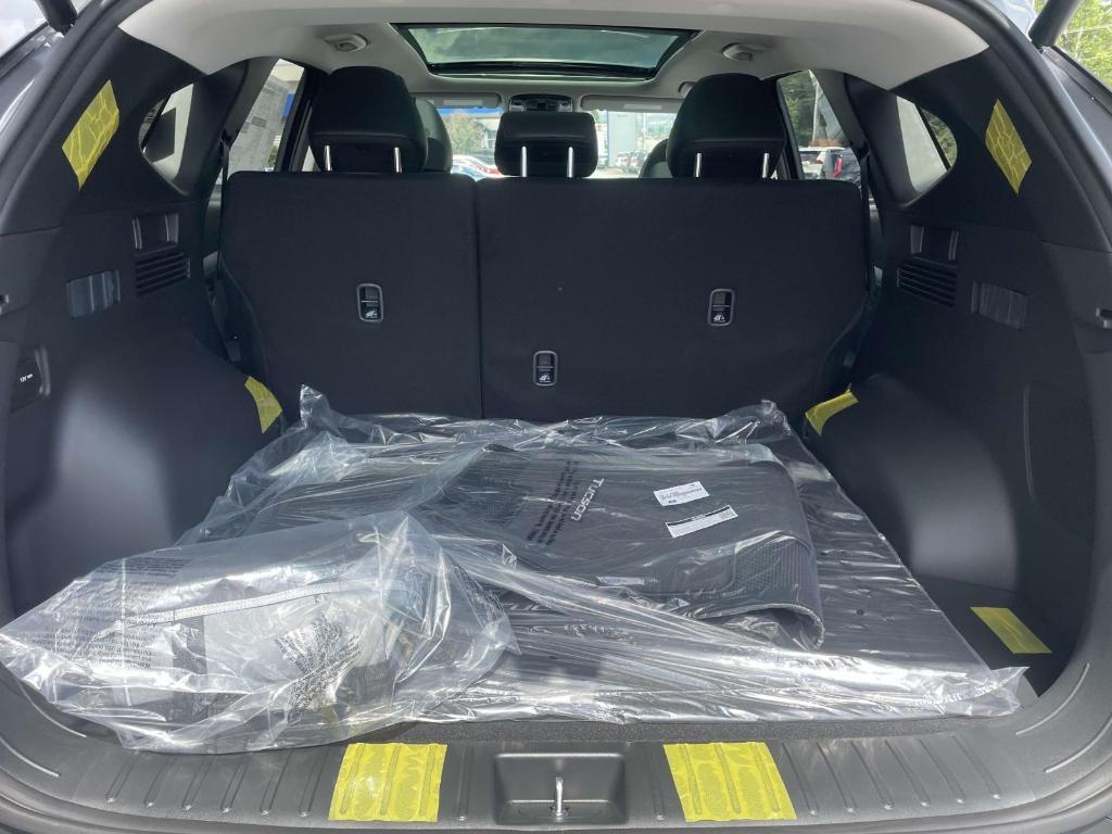 new 2025 Hyundai TUCSON Hybrid car, priced at $41,079