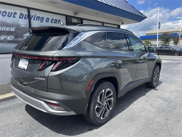 new 2025 Hyundai TUCSON Hybrid car, priced at $39,329