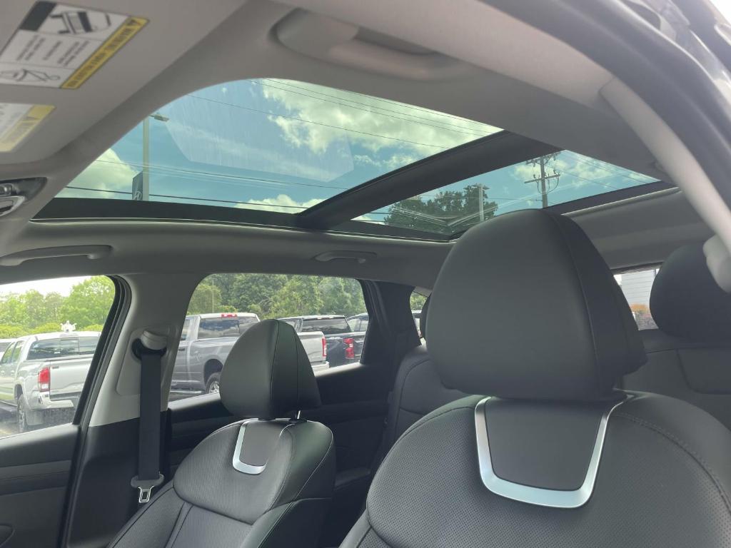 new 2025 Hyundai TUCSON Hybrid car, priced at $41,079