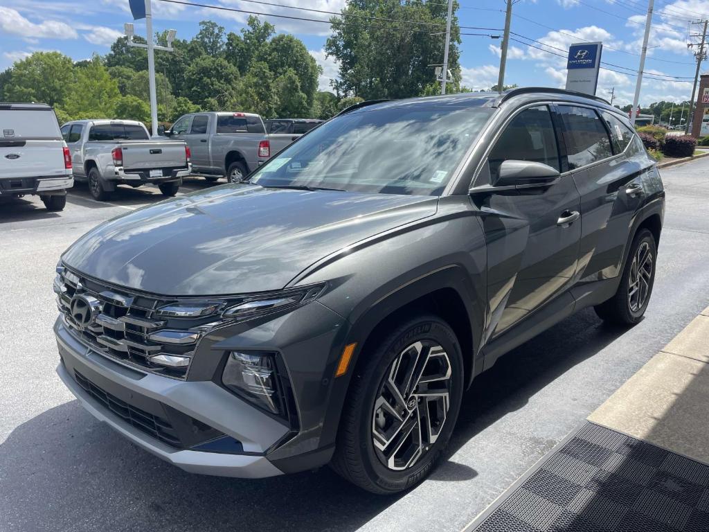new 2025 Hyundai TUCSON Hybrid car, priced at $41,079