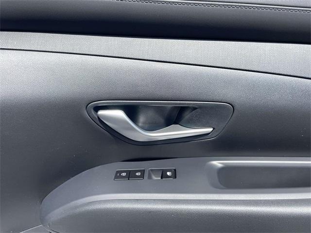 new 2025 Hyundai Tucson car, priced at $32,813