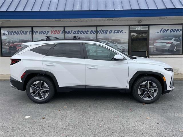 new 2025 Hyundai Tucson car, priced at $30,739