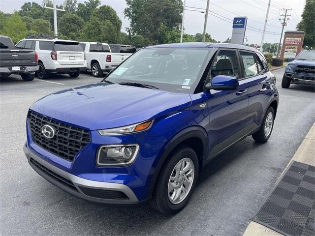 new 2025 Hyundai Venue car, priced at $21,494