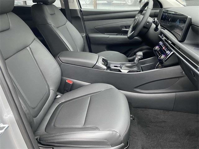 new 2025 Hyundai Tucson car, priced at $32,515
