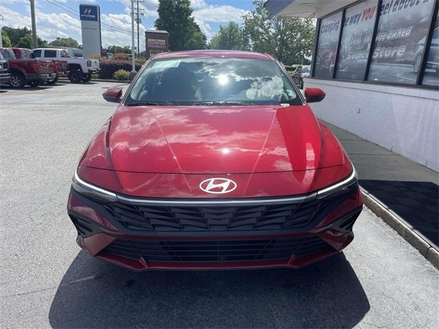 new 2025 Hyundai Elantra car, priced at $22,645