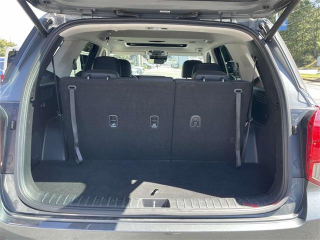 used 2024 Hyundai Palisade car, priced at $32,000