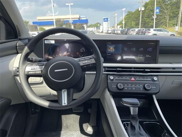 new 2025 Hyundai Tucson car, priced at $27,527