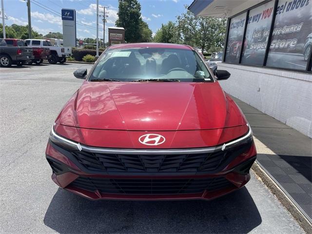 new 2025 Hyundai Elantra car, priced at $23,403